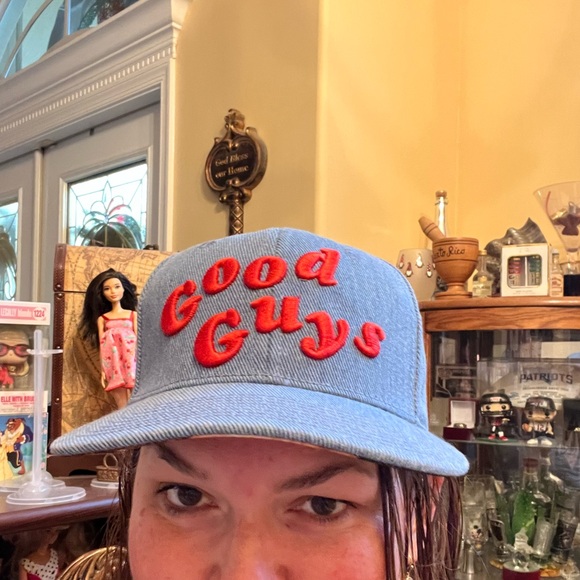 Good Guys, Chucky hat universal Studio . Great condition. Snap back - Picture 5 of 6